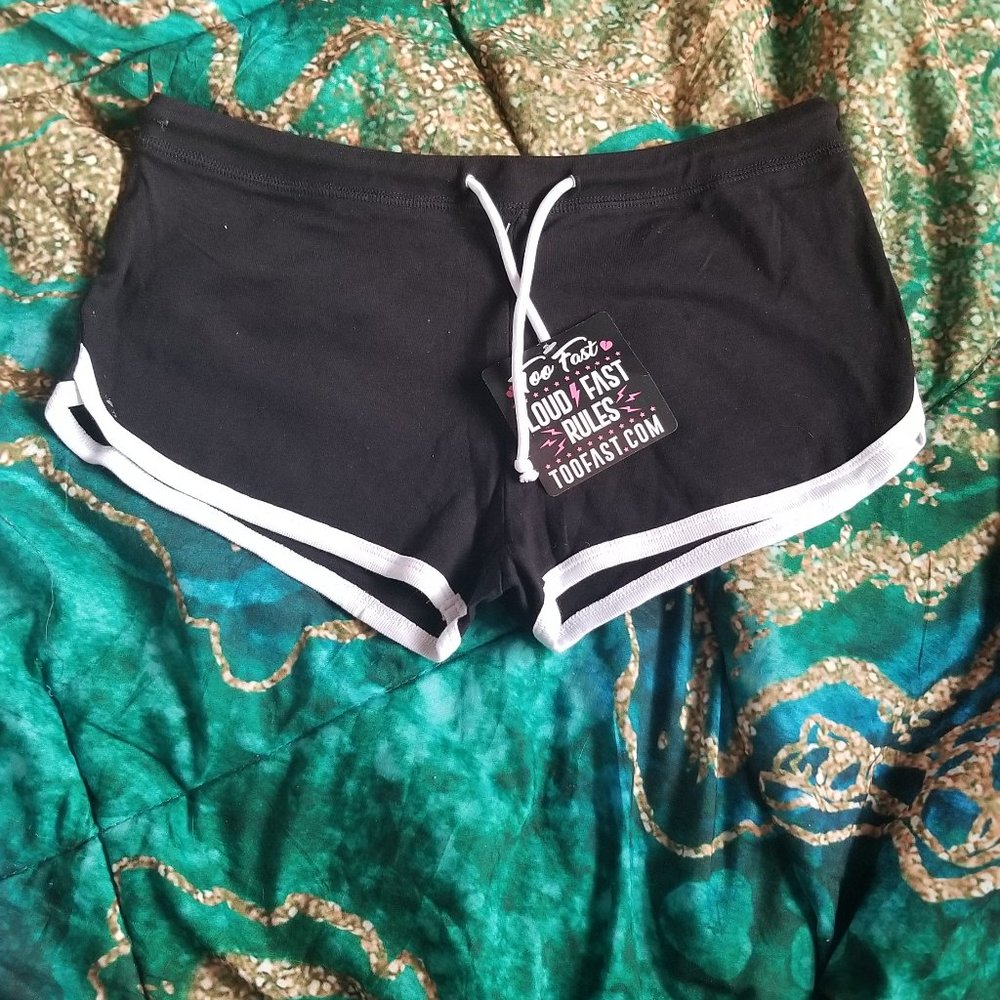 Jackolantern dolphin shorts